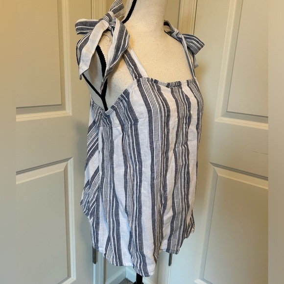 crown & ivy Tops - Blue and white striped crown and Ivy tank with tie shoulders